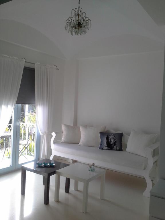 Aspasia House Bozcaada Room photo